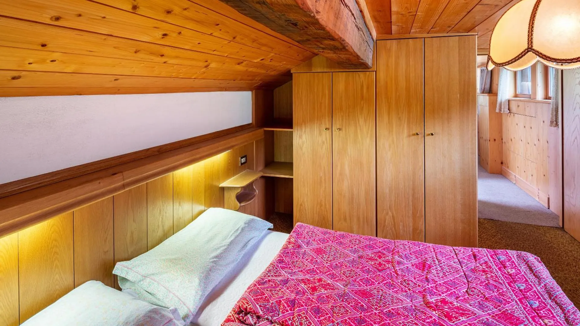 Apartment Appartamento La Mirandola Blu Livinallongo Del Col Di Lana Italy